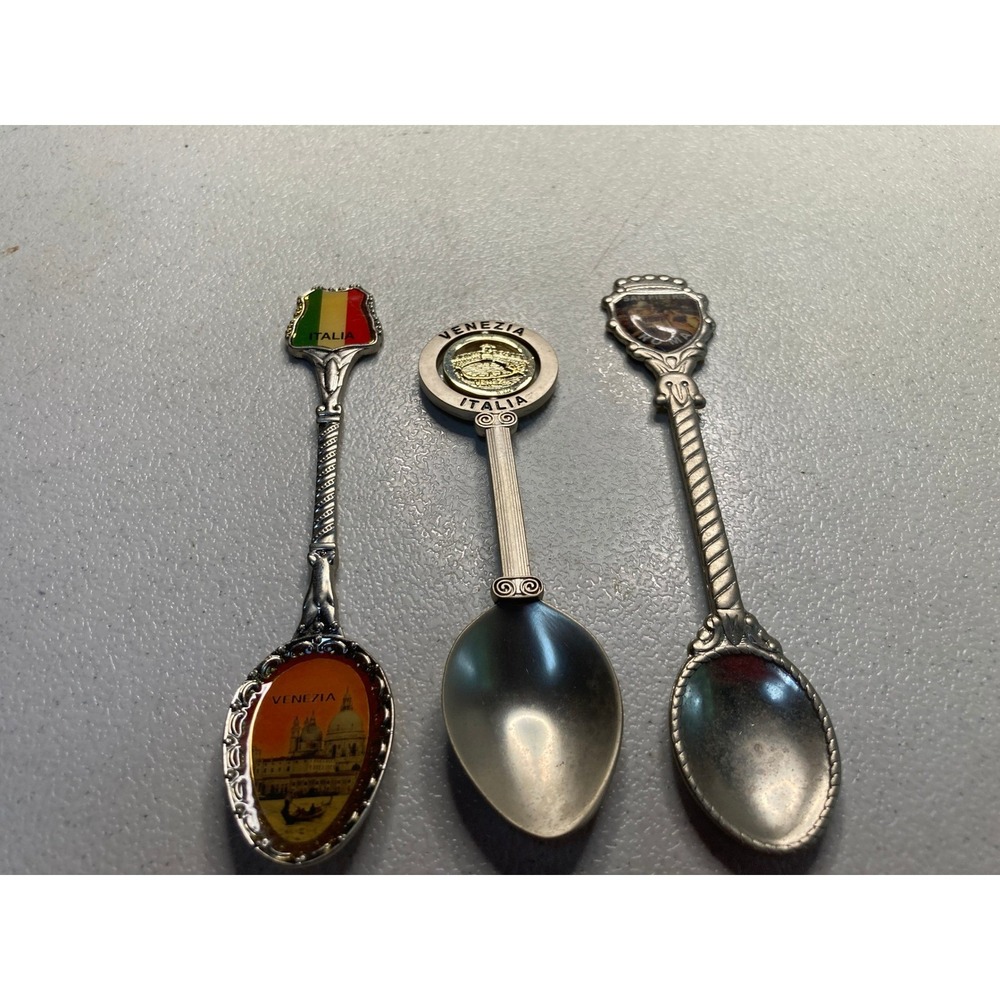 Vintage Italy Souvenir Spoon Set Venezia Roma San Pietro Silver Tone 3pc Lot